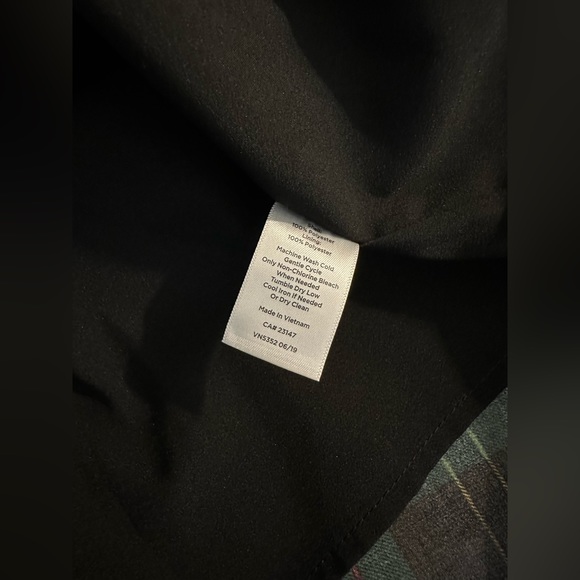 TALBOTS Petite Plaid Popover Blouse Top Shirt Tartan Flowy Green Black Pink - Picture 12 of 14